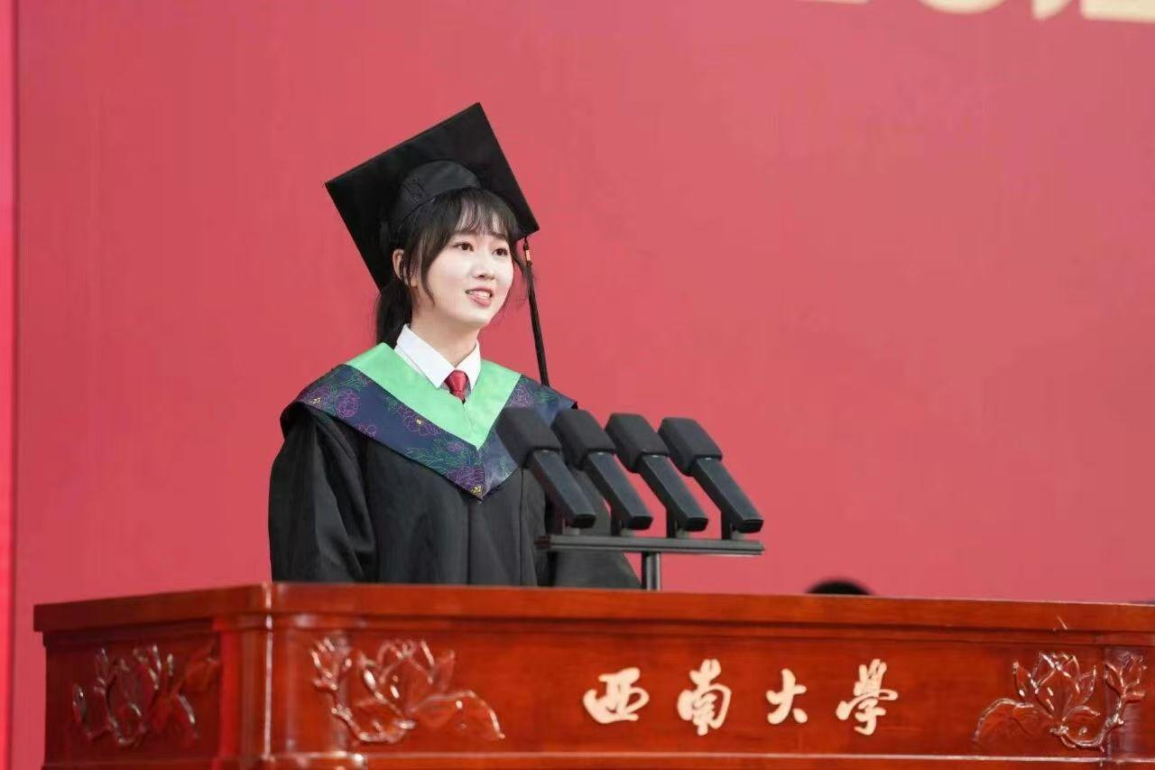免费看A片